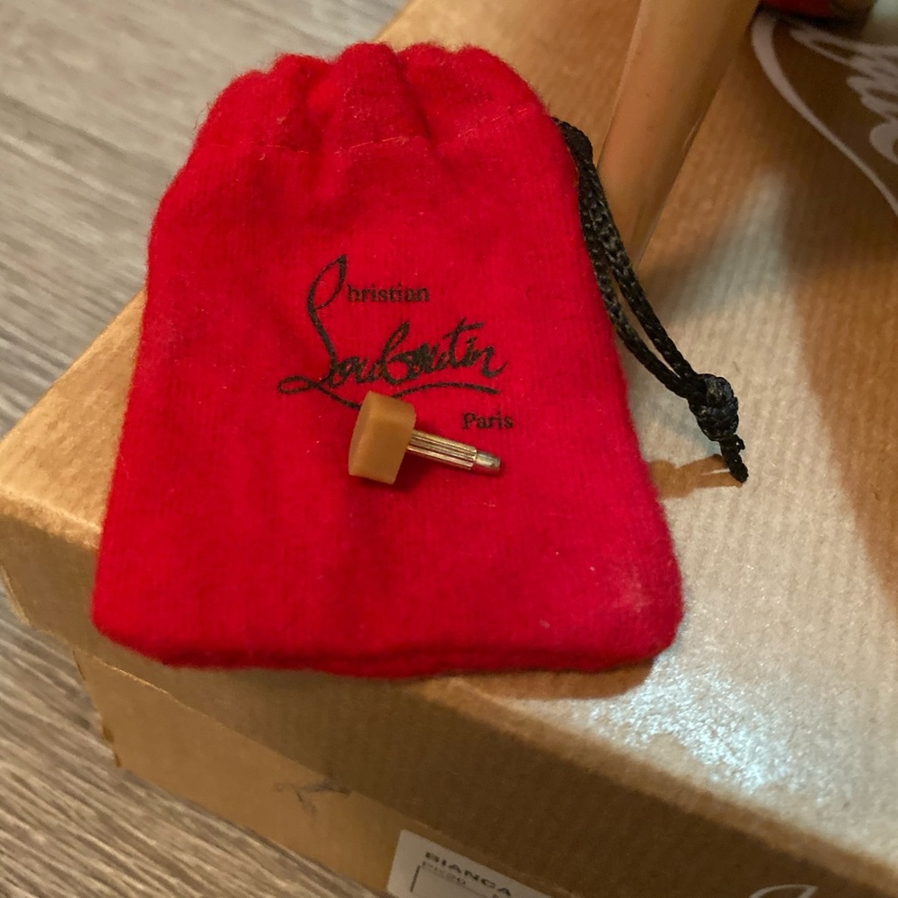 Christian Louboutin Bianca Heels Size 40 - Picture 4 of 5